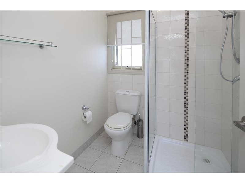 2/1 Day Street, Dandenong VIC 3175