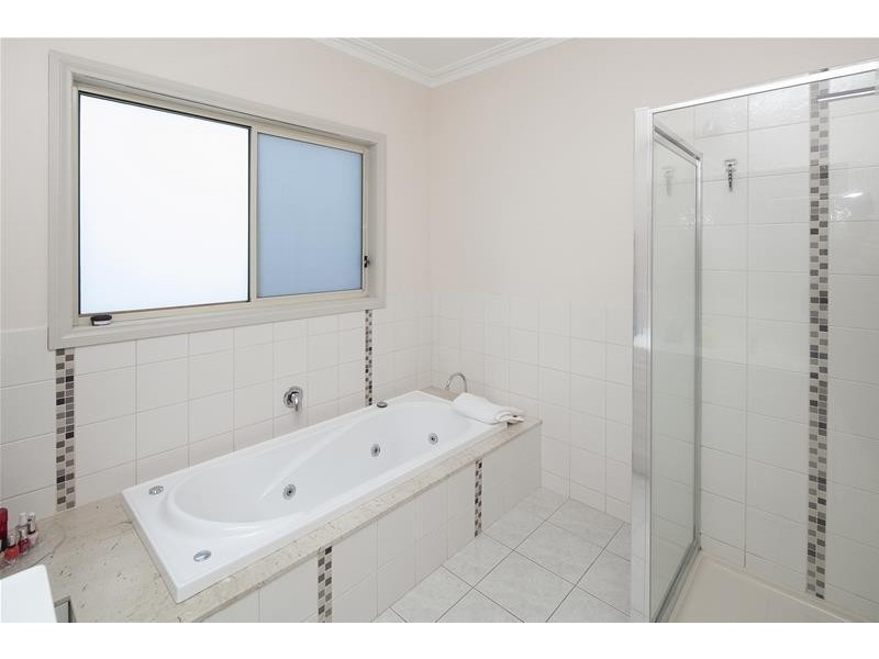 2/1 Day Street, Dandenong VIC 3175