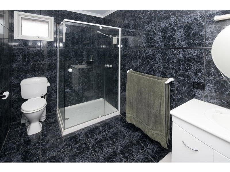 18 Quirk Court, Endeavour Hills VIC 3802