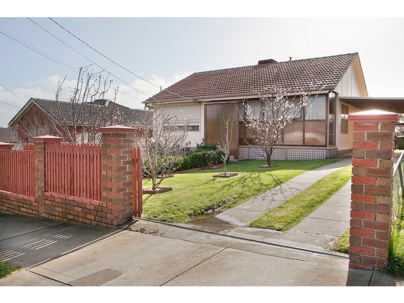 12 Lacebark Street, Doveton VIC 3177