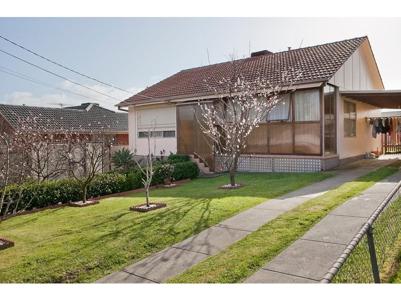 12 Lacebark Street, Doveton VIC 3177