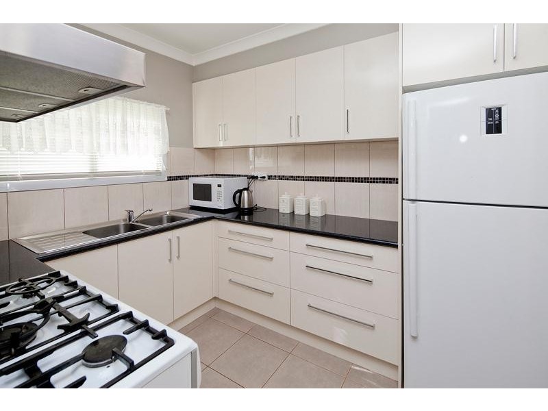 12 Lacebark Street, Doveton VIC 3177