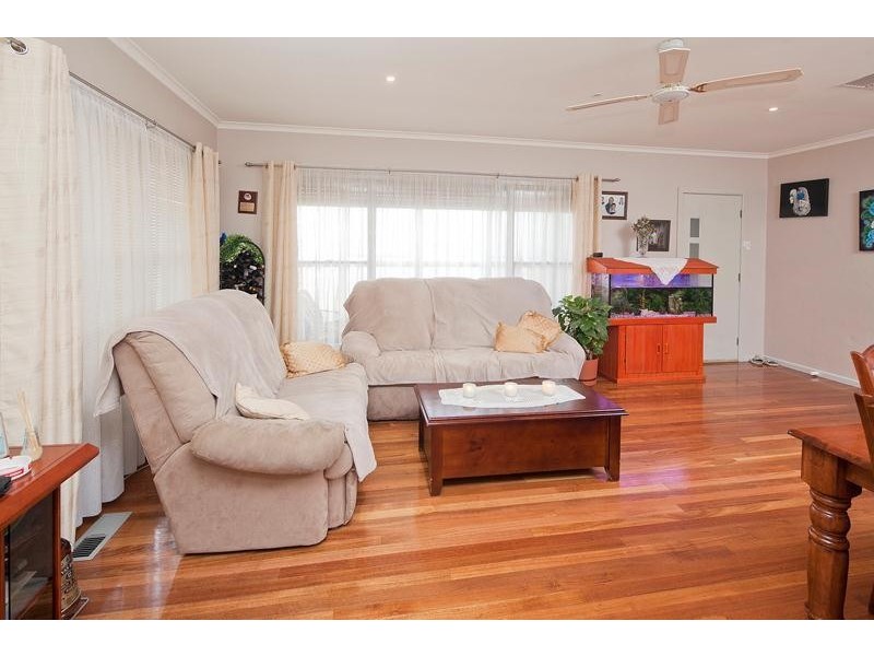 12 Lacebark Street, Doveton VIC 3177