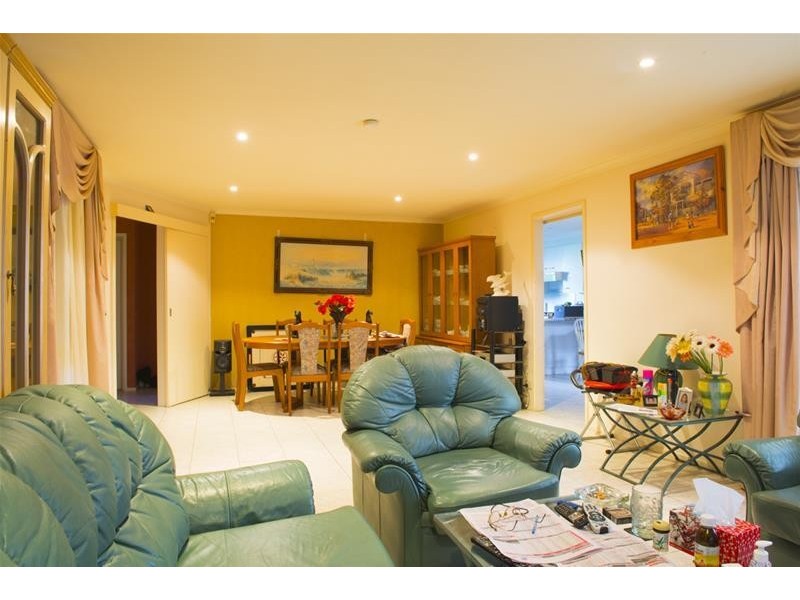 4 McQuade Court, Noble Park North VIC 3174