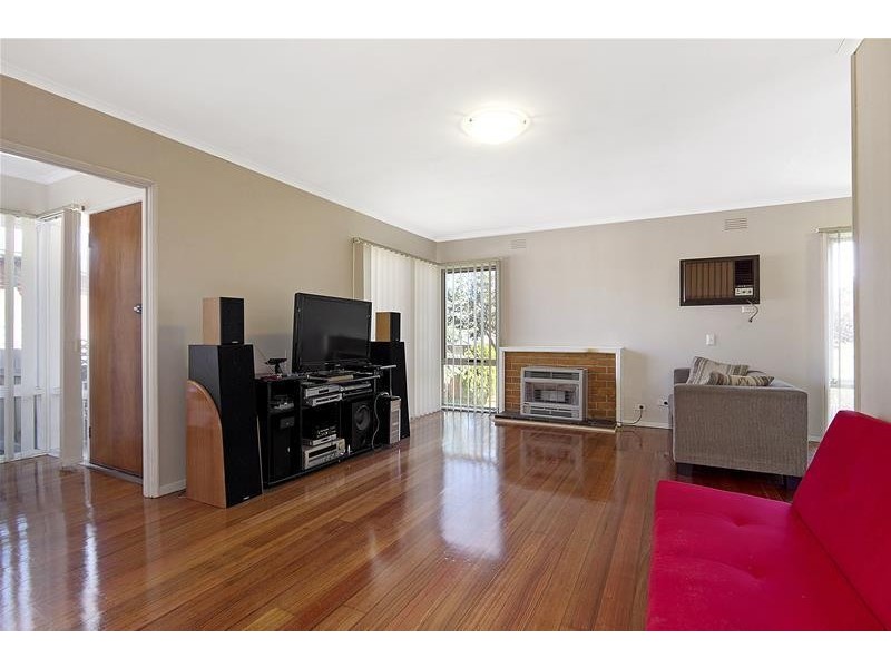 9 Fraser Street, Dandenong North VIC 3175