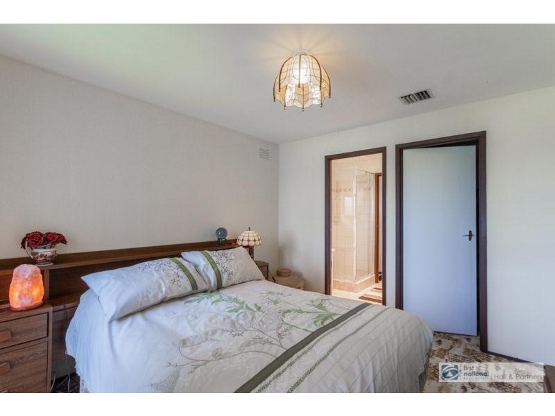 10 Inglebrae Court, Noble Park North VIC 3174