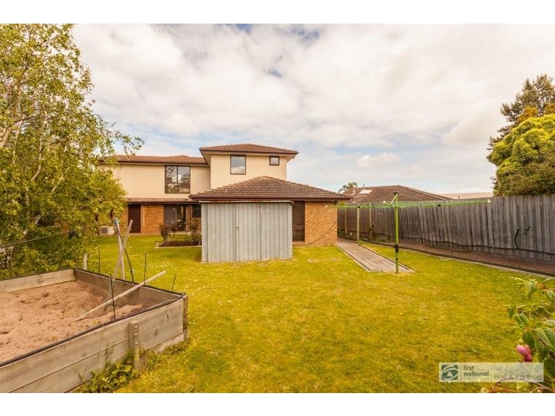 10 Inglebrae Court, Noble Park North VIC 3174