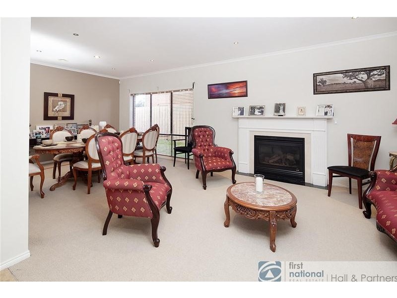 11 Clocktower Court, Berwick VIC 3806