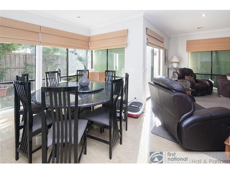 11 Clocktower Court, Berwick VIC 3806