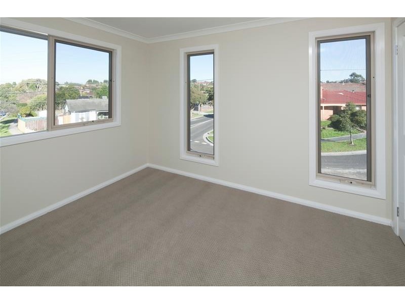 6 View Court, Dandenong North VIC 3175