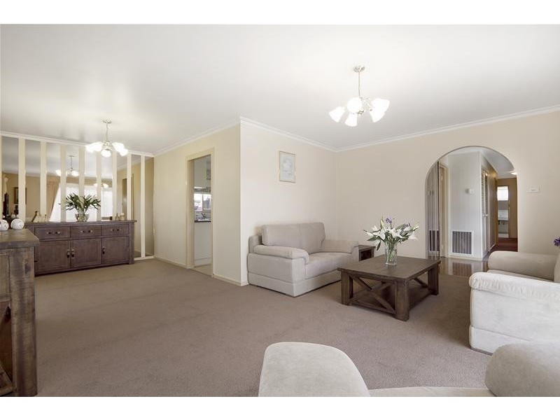 11 McAfee Court, Dandenong North VIC 3175