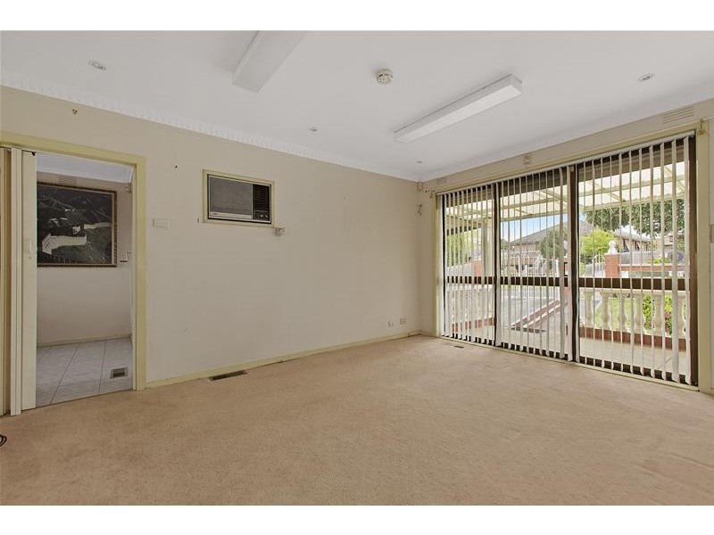 10 Coolavin Road, Noble Park North VIC 3174
