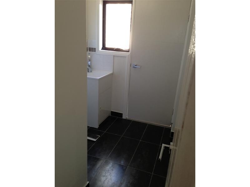 1/94 Kelvinside Road, Noble Park VIC 3174