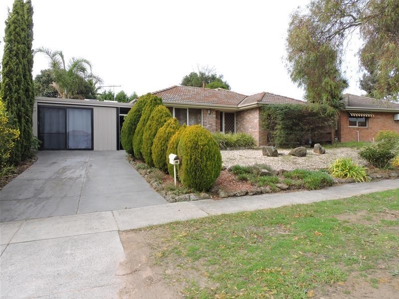 36 Grove End Road, Endeavour Hills VIC 3802