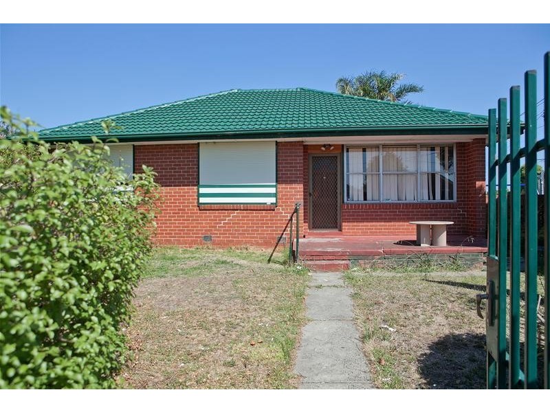 8 Sylvia Street, Dandenong North VIC 3175