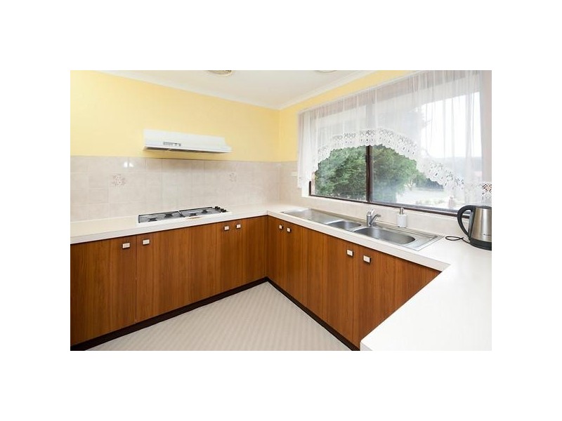 24 Clydebank Avenue, Endeavour Hills VIC 3802