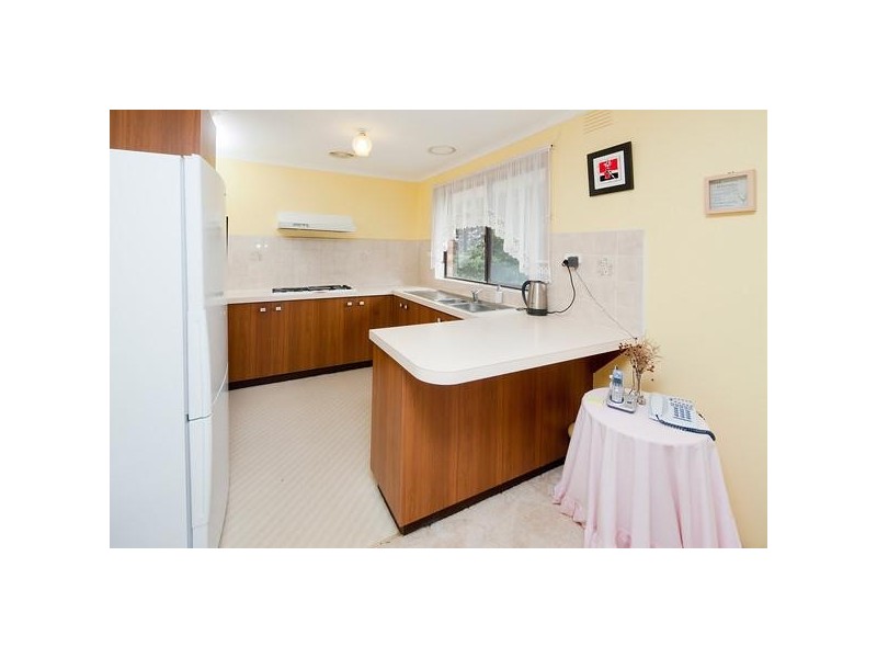 24 Clydebank Avenue, Endeavour Hills VIC 3802