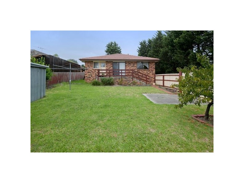 24 Clydebank Avenue, Endeavour Hills VIC 3802