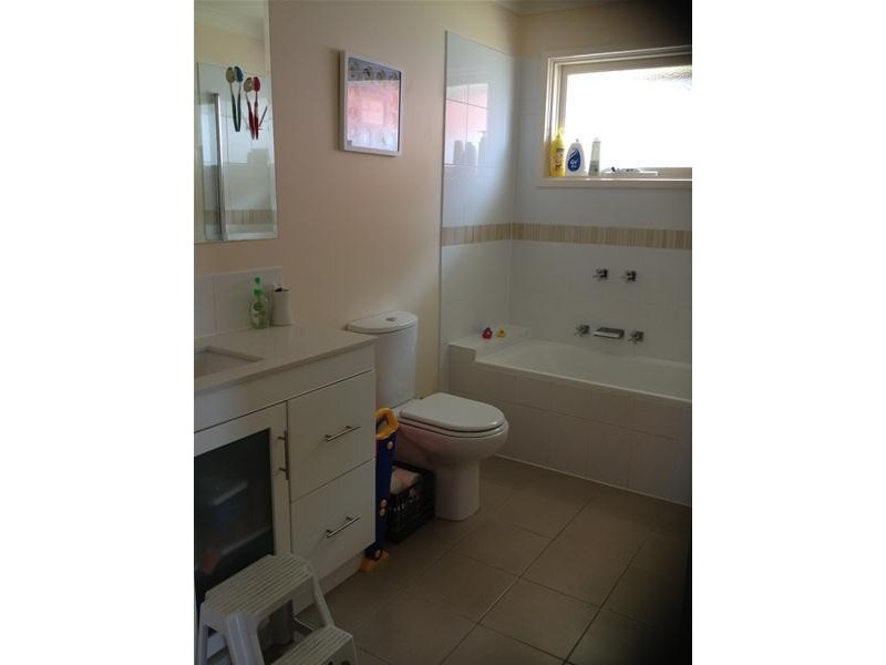 6 Genoa Street, Dandenong North VIC 3175