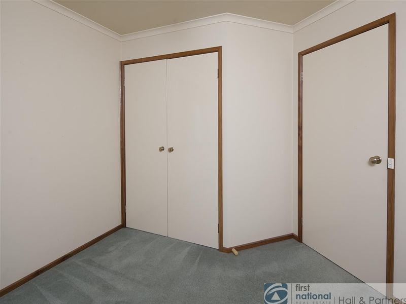 13 Tarrangower Place, Berwick VIC 3806