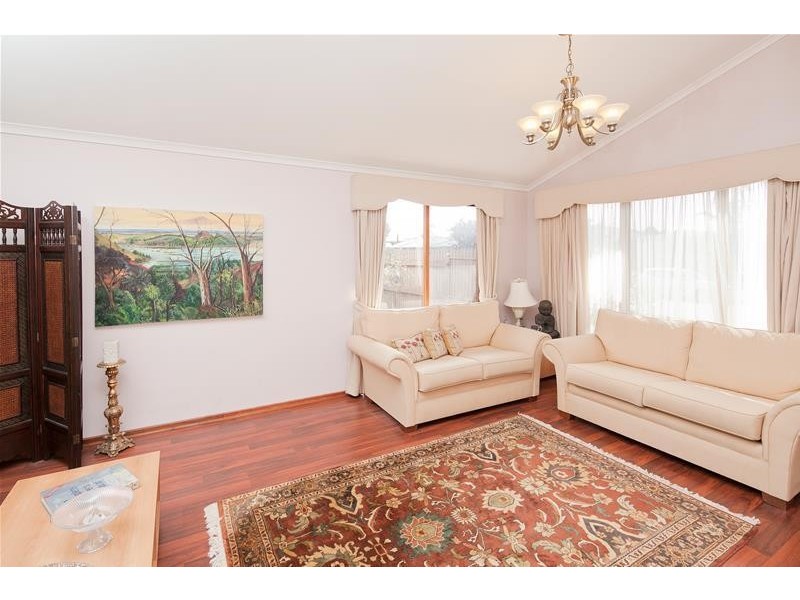 14 Glencairn Avenue, Hallam VIC 3803