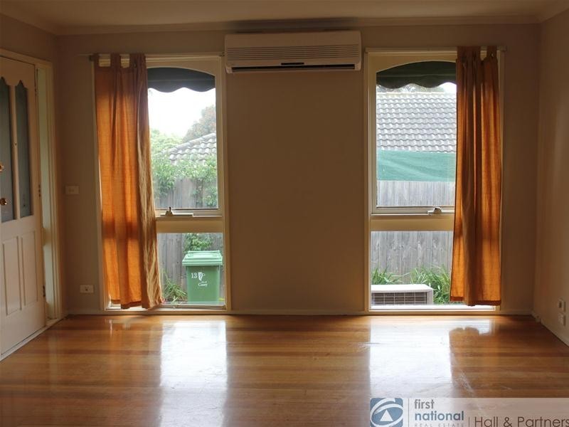 13 Gumbuya Close, Eumemmerring VIC 3177