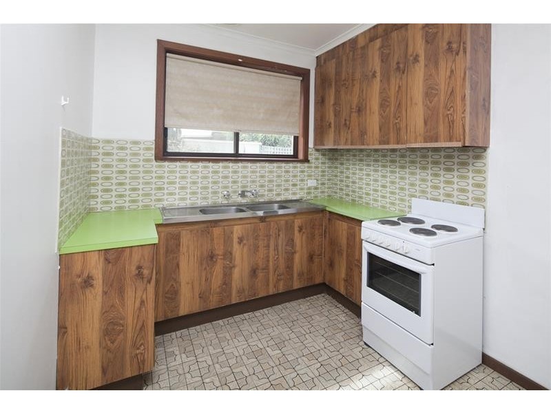 2/28 De Villiers Drive, Dandenong VIC 3175