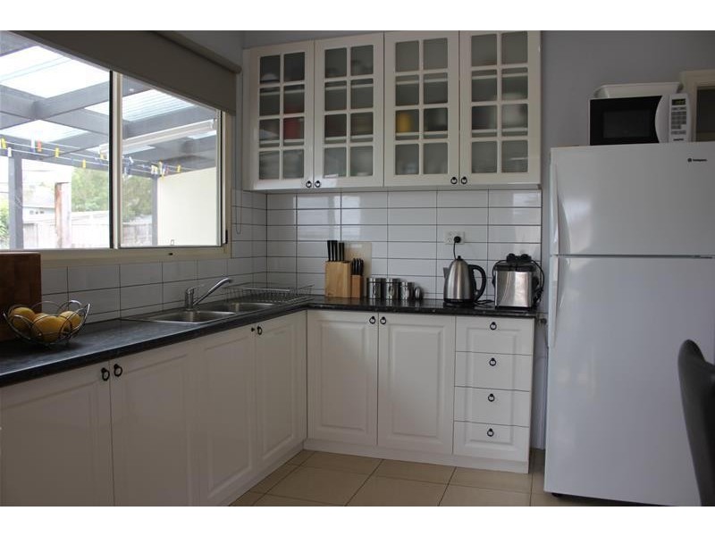 35 Laurel Avenue, Doveton VIC 3177