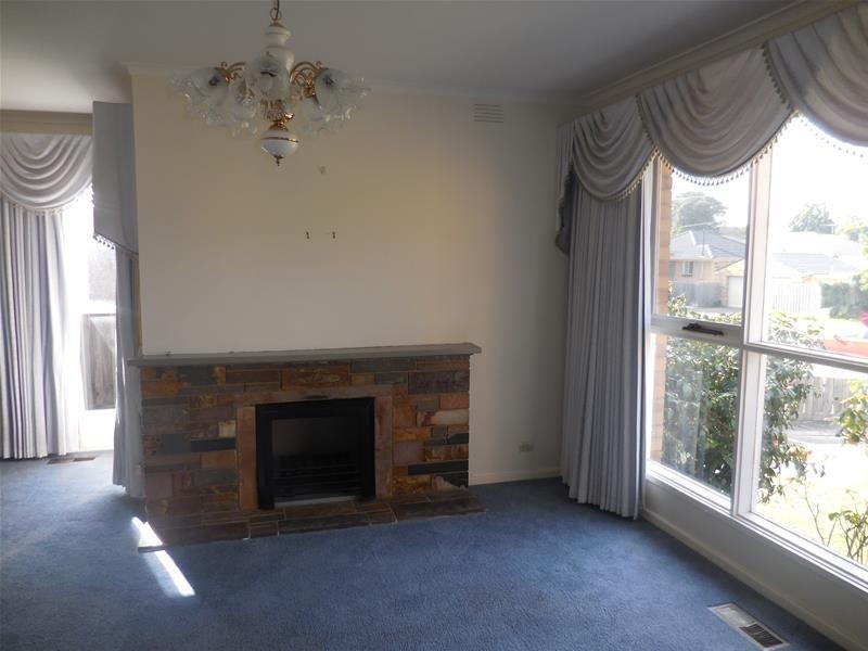 6 Sandy Court, Dandenong North VIC 3175