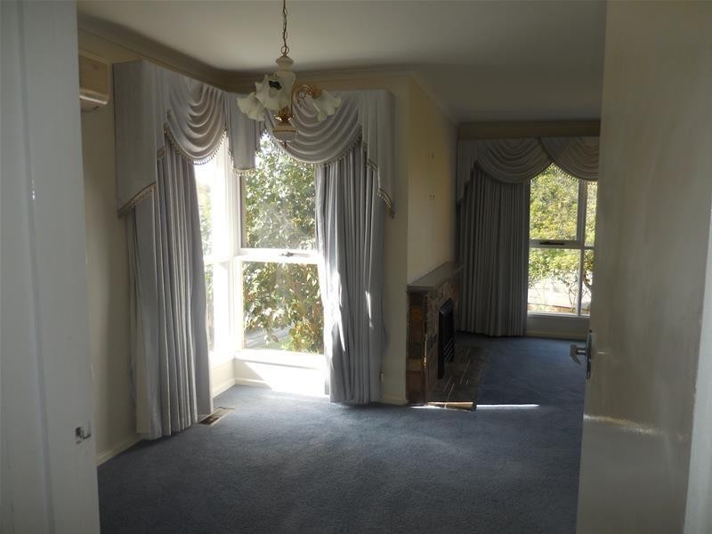 6 Sandy Court, Dandenong North VIC 3175