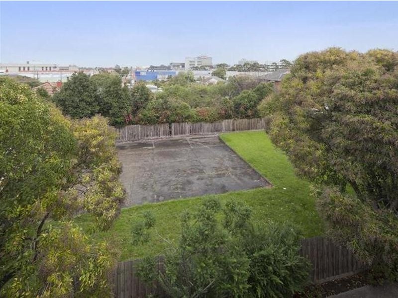 15/57 Cleeland Street, Dandenong VIC 3175