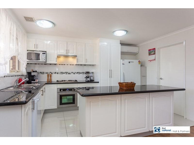 5 Shiraz  Court, Noble Park North VIC 3174