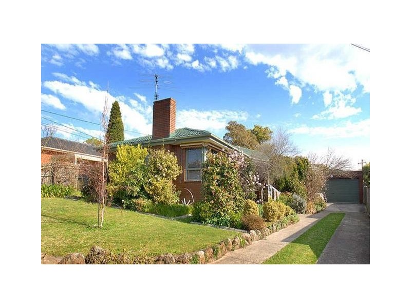 10 Glenelg Street, Dandenong North VIC 3175