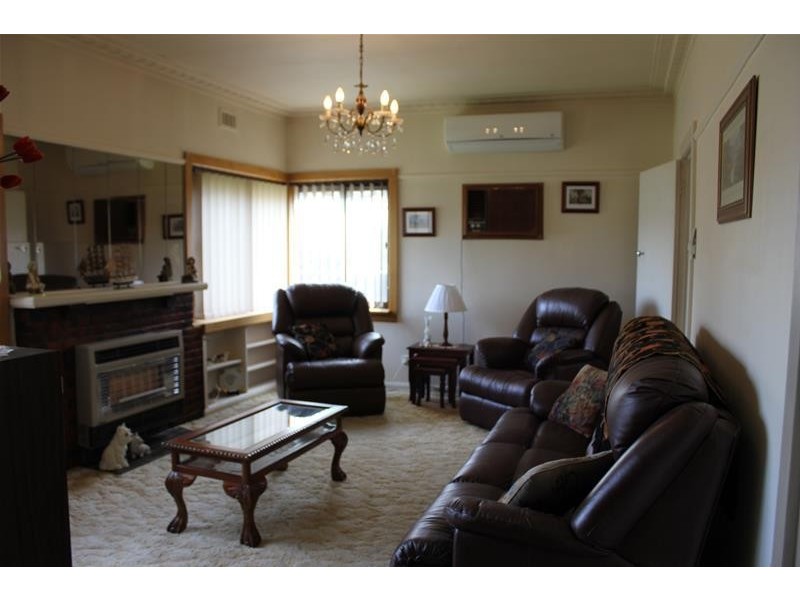 17 Ray Street, Dandenong VIC 3175