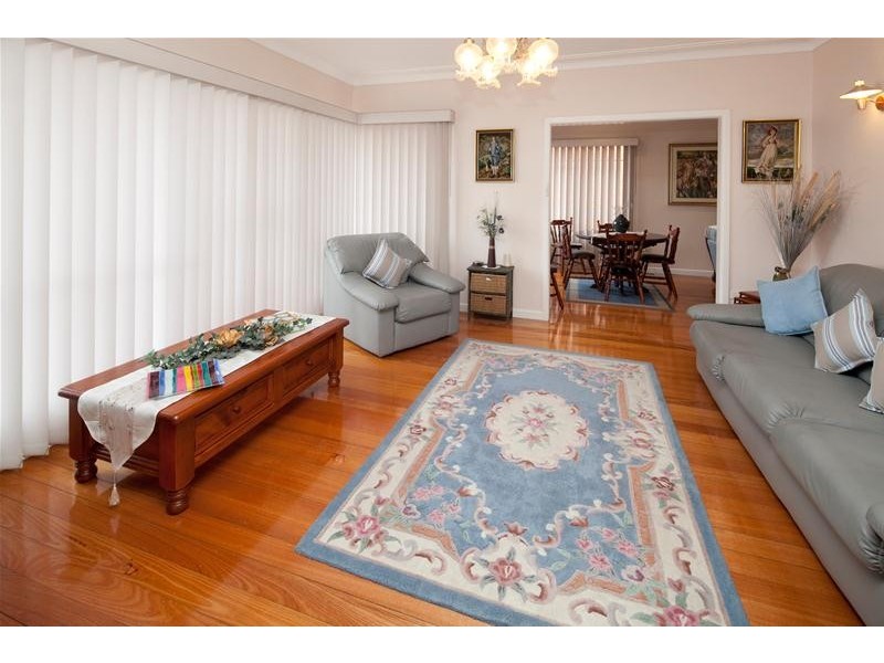 90 Princes Highway, Hallam VIC 3803