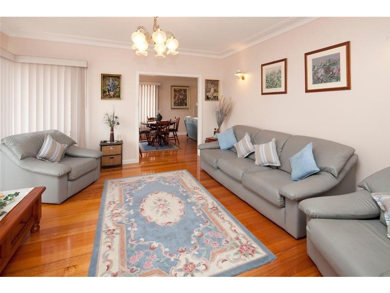 90 Princes Highway, Hallam VIC 3803