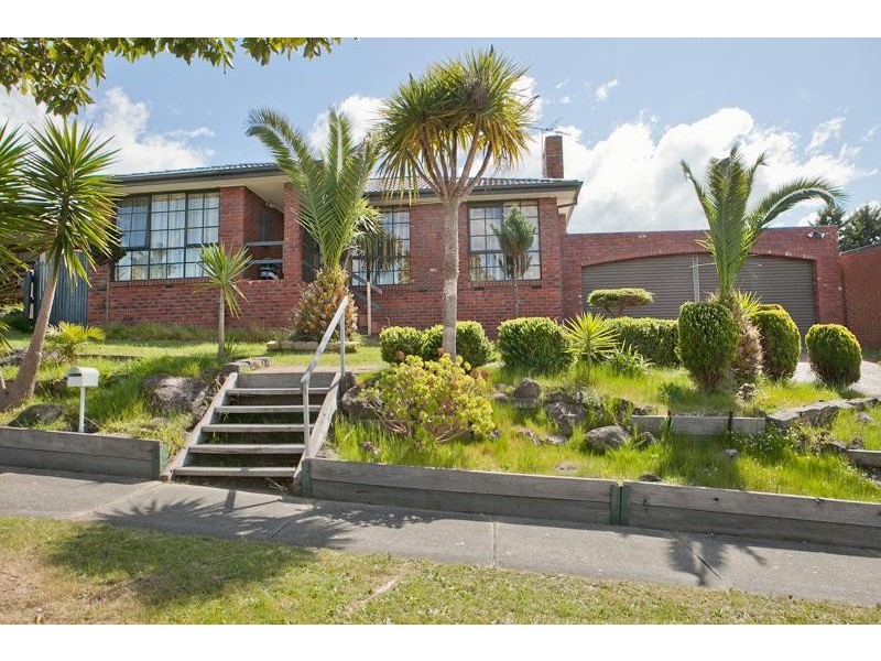 8 Pejaro Place, Endeavour Hills VIC 3802