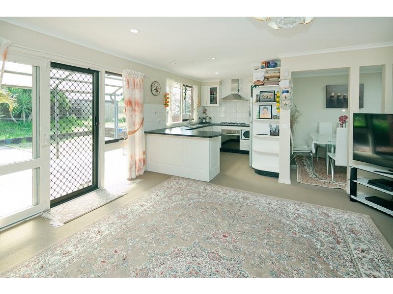 8 Pejaro Place, Endeavour Hills VIC 3802