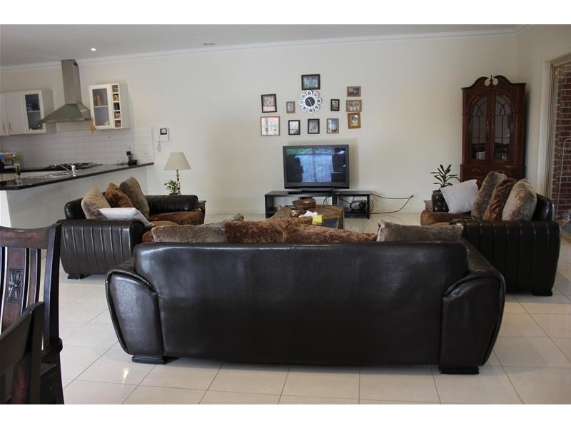 11/66 Hallam Road, Hampton Park VIC 3976