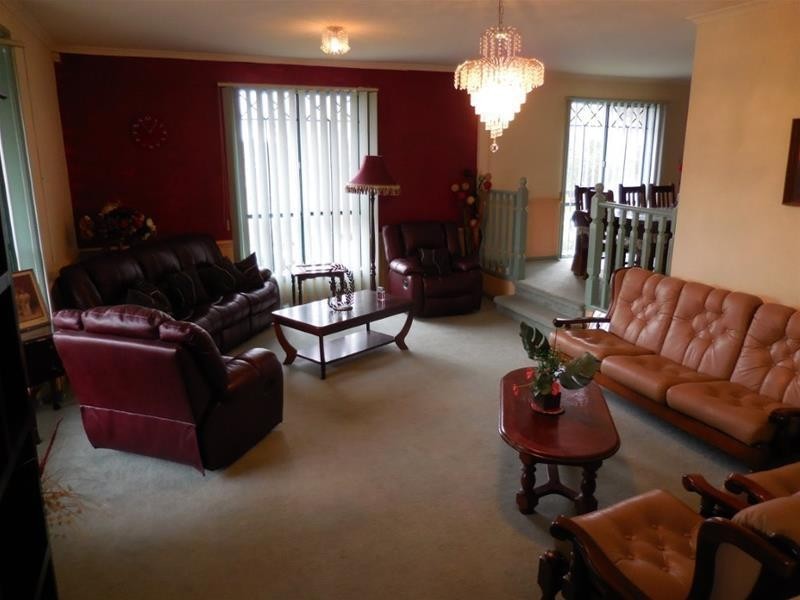 20 Edward Freeth Drive, Endeavour Hills VIC 3802