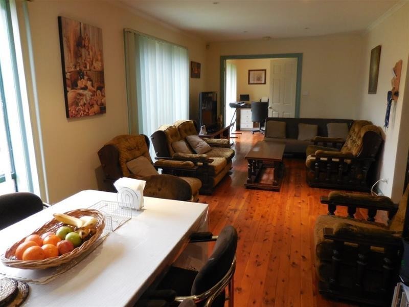 20 Edward Freeth Drive, Endeavour Hills VIC 3802