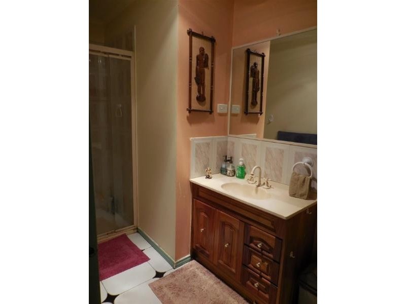 20 Edward Freeth Drive, Endeavour Hills VIC 3802