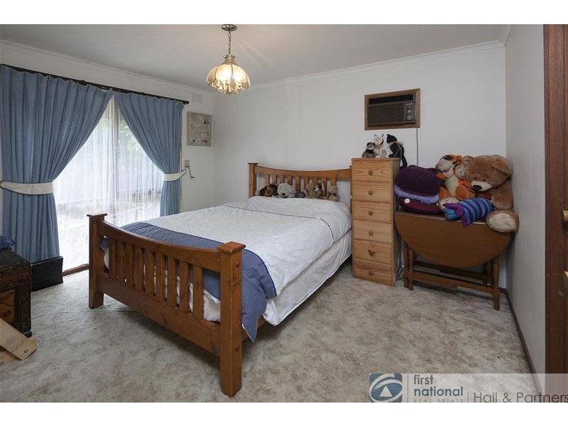 4 Waintree Court, Endeavour Hills VIC 3802