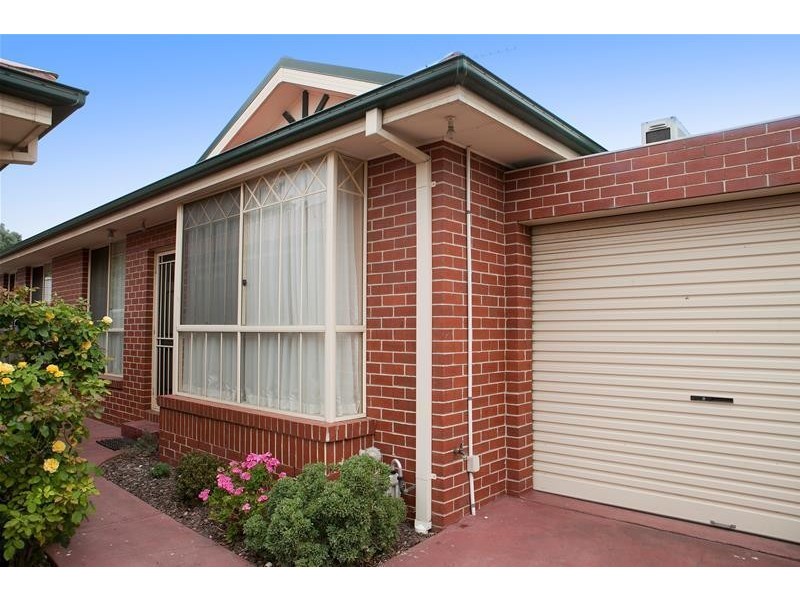 4/21 Wedge Street, Dandenong VIC 3175