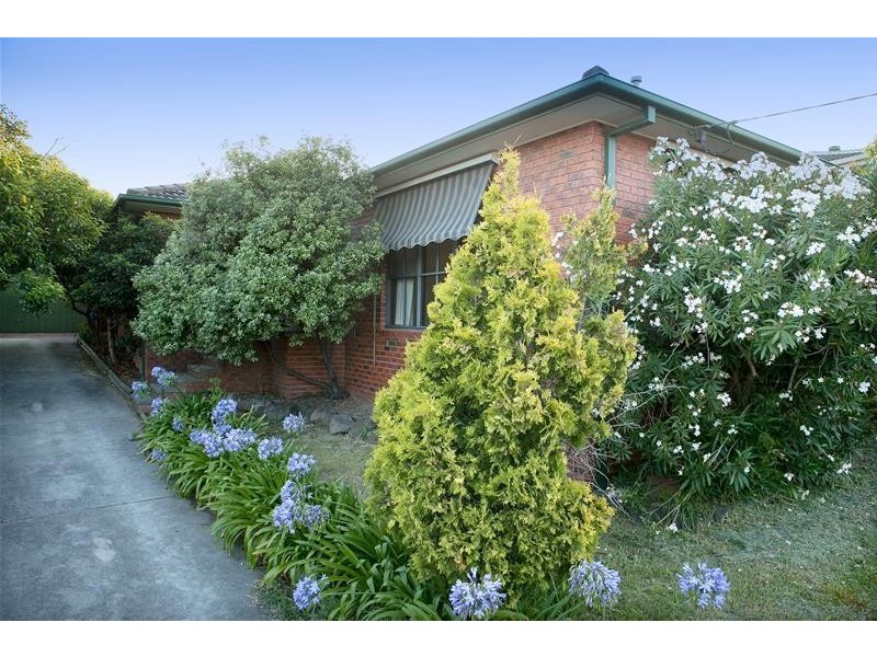 24 Lipton Drive, Dandenong North VIC 3175
