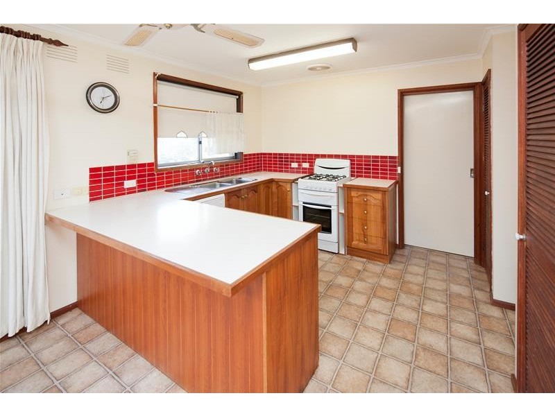 24 Lipton Drive, Dandenong North VIC 3175