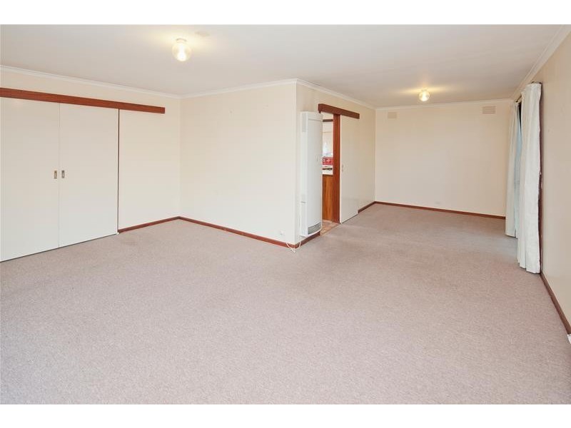 24 Lipton Drive, Dandenong North VIC 3175