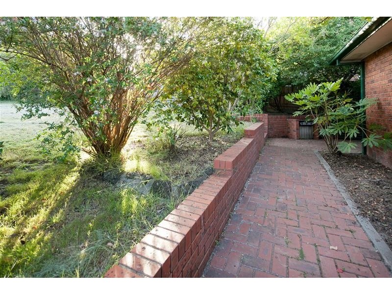 24 Lipton Drive, Dandenong North VIC 3175