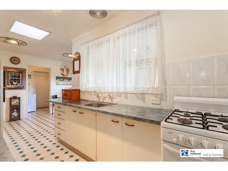 38 Coolavin Road, Noble Park North VIC 3174