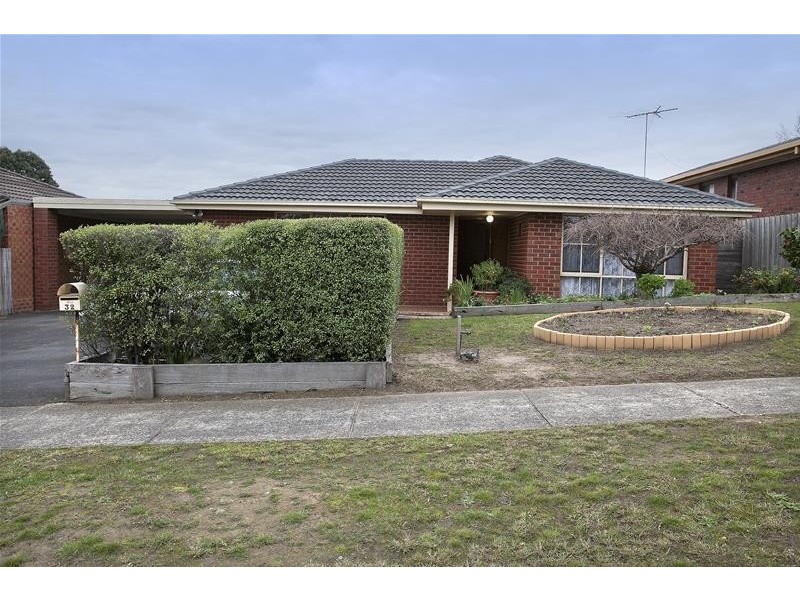 32 Kilberry Crescent, Hallam VIC 3803